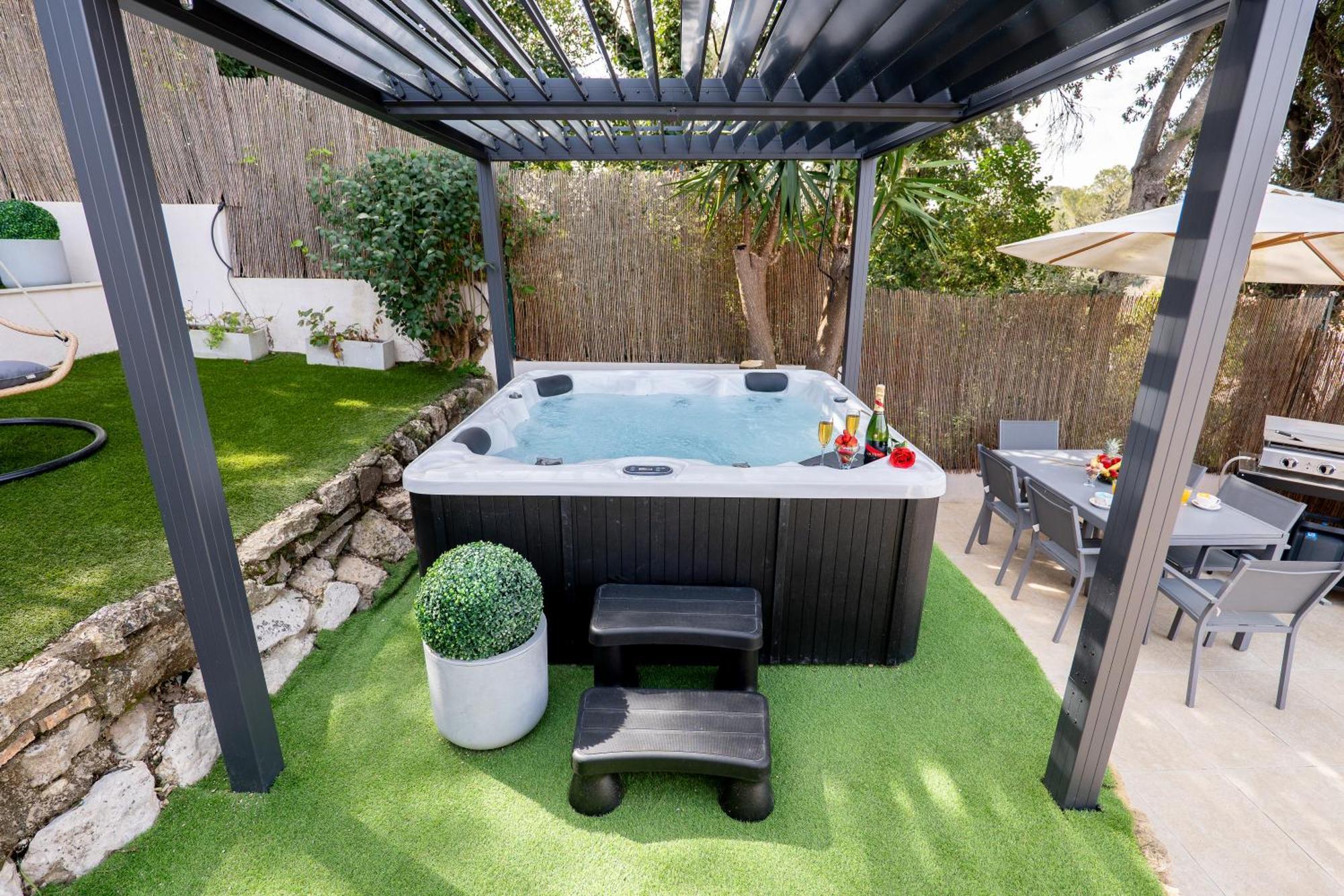 Villa Piscine-jacuzzi-videoprojecteur-clim La Perle Rare *